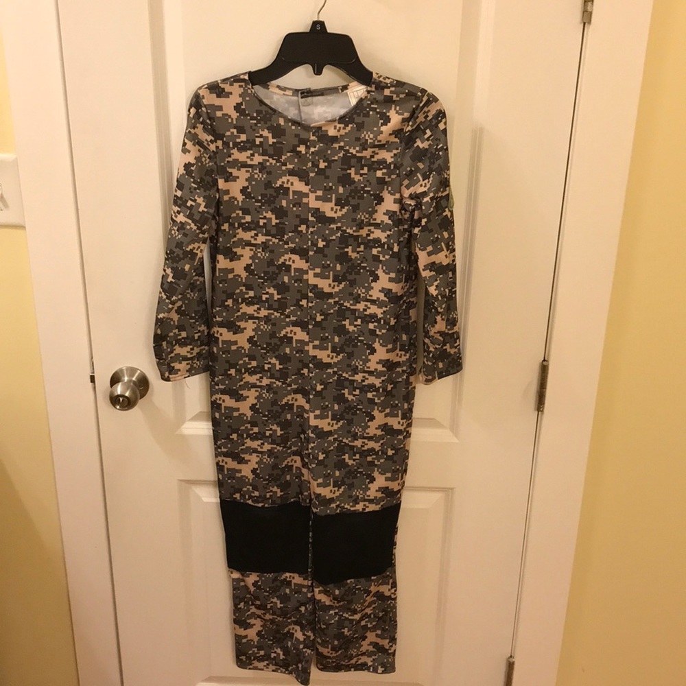 Child’s Camouflage Costume